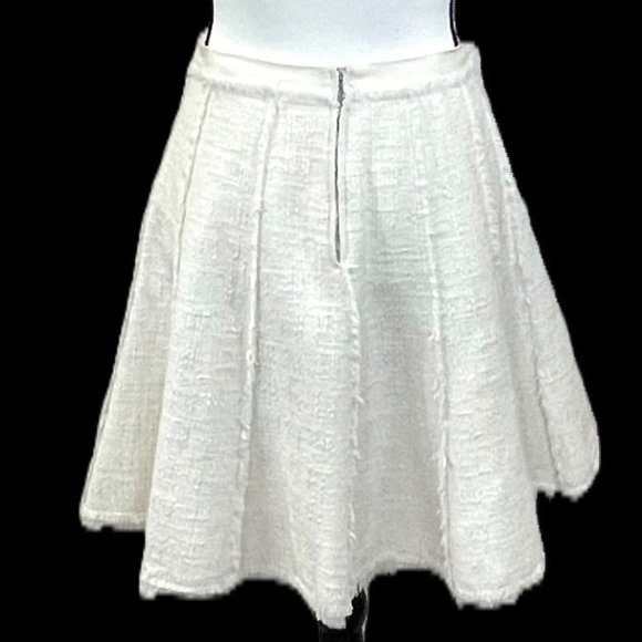 Rebecca Taylor Off-white Paneled Tweed Skirt with Raw Edges, Size 6 - Picture 2 of 6